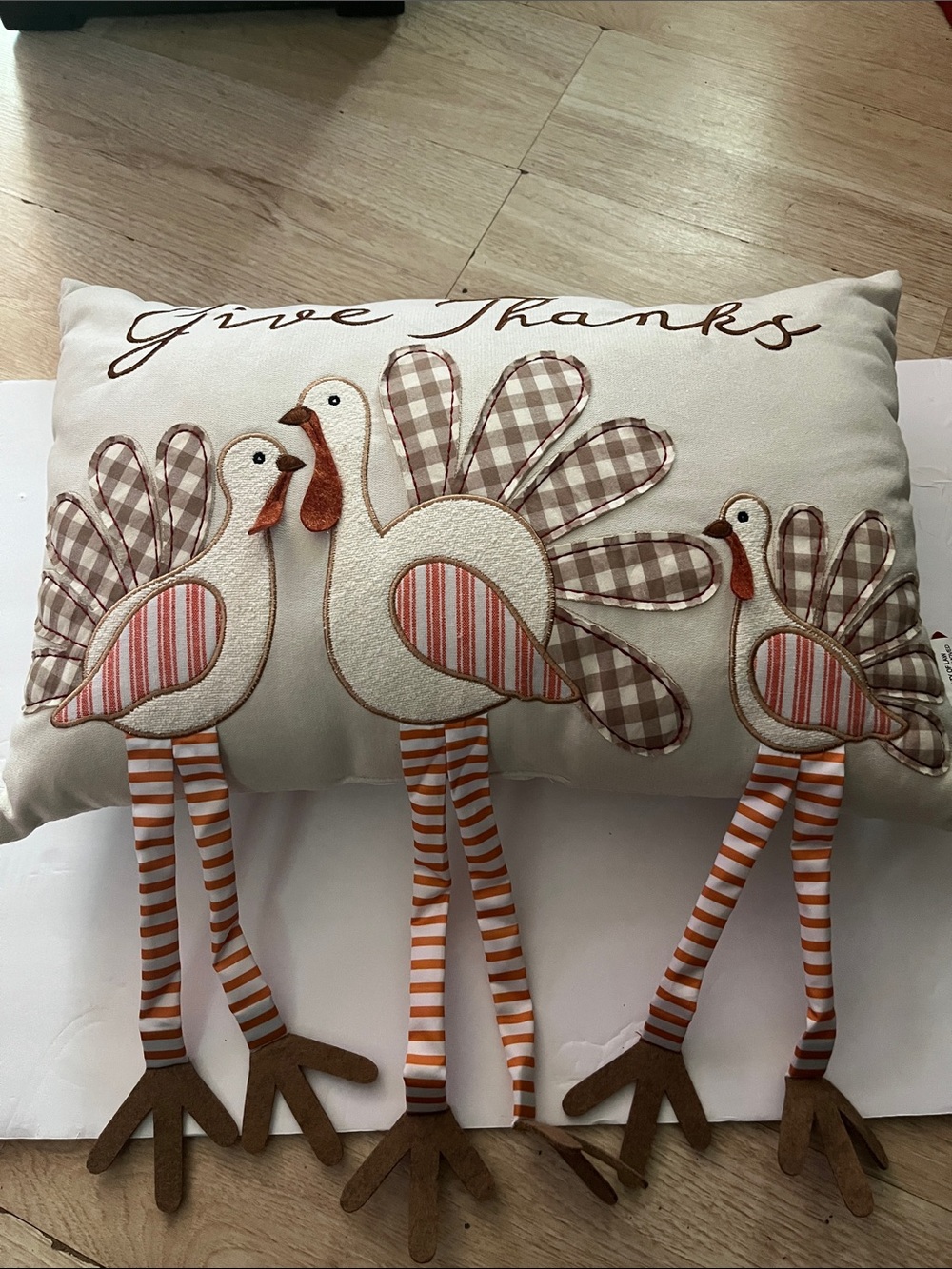 New Members Mark Thanksgiving pillow